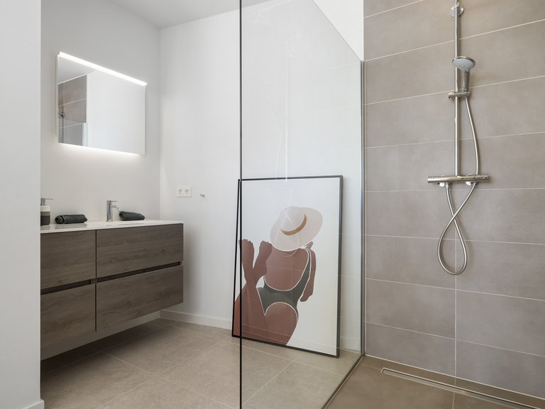 Villa for Sale  in Benahavis, Malaga 36