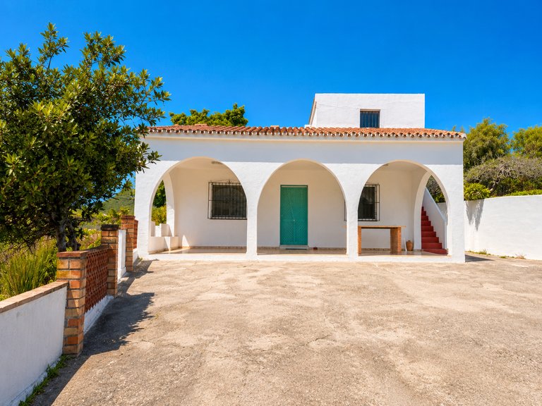 Country House for Sale  in Estepona, Malaga 4