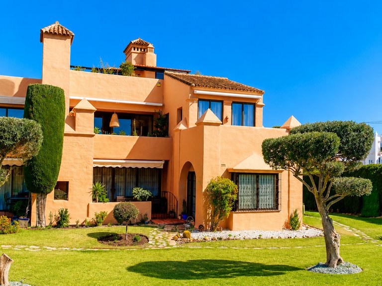 Town House for Sale  in Estepona, Malaga 28