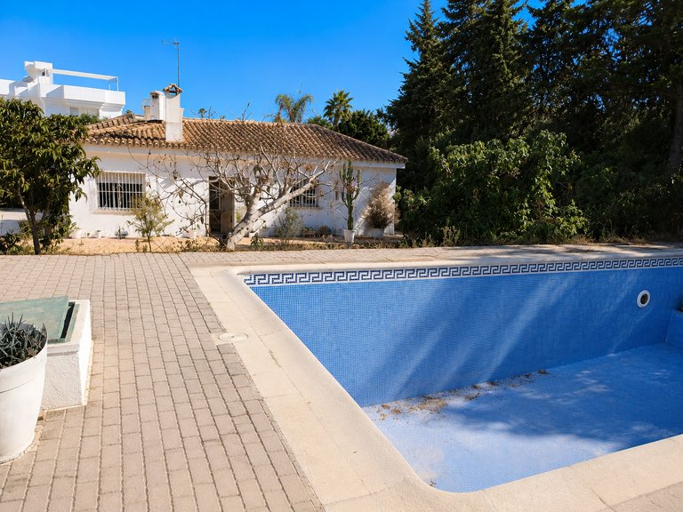 Villa for Sale  in Estepona, Malaga 14