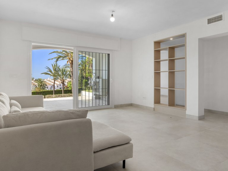 Apartment for Sale  in Marbella, Malaga 5