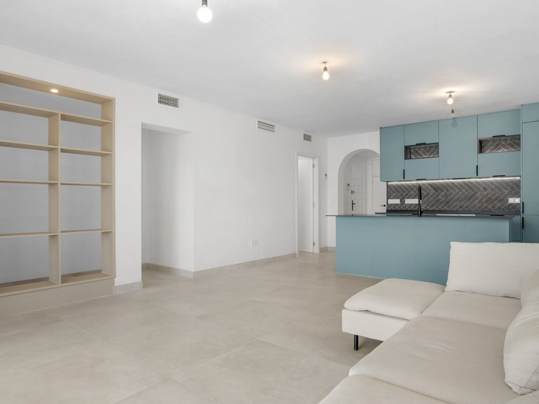 Apartment for Sale  in Marbella, Malaga 11