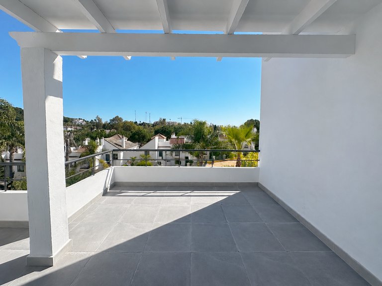 Apartment for Sale  in Marbella, Malaga 10