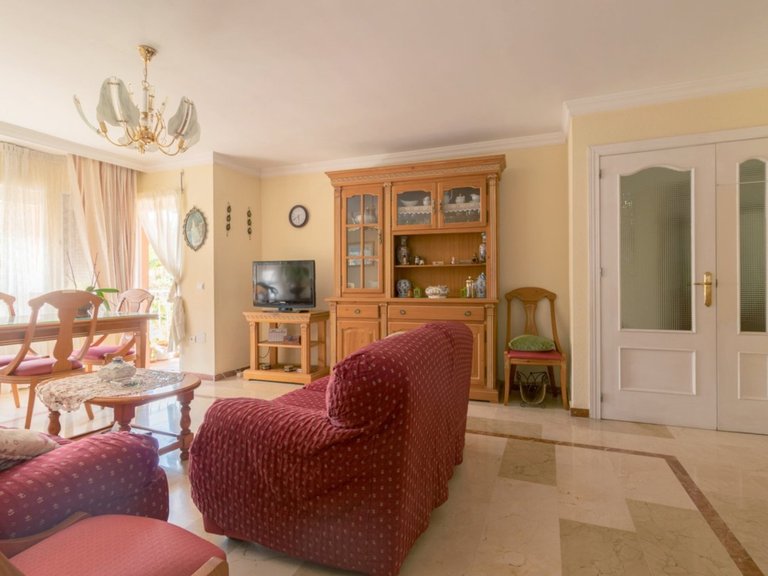 Apartment for Sale  in Estepona, Malaga 9