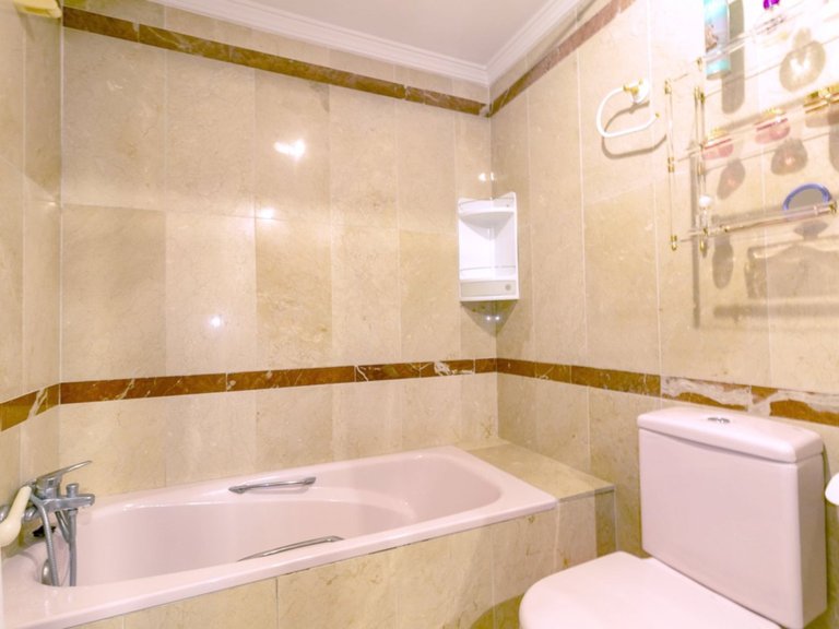Apartment for Sale  in Estepona, Malaga 25