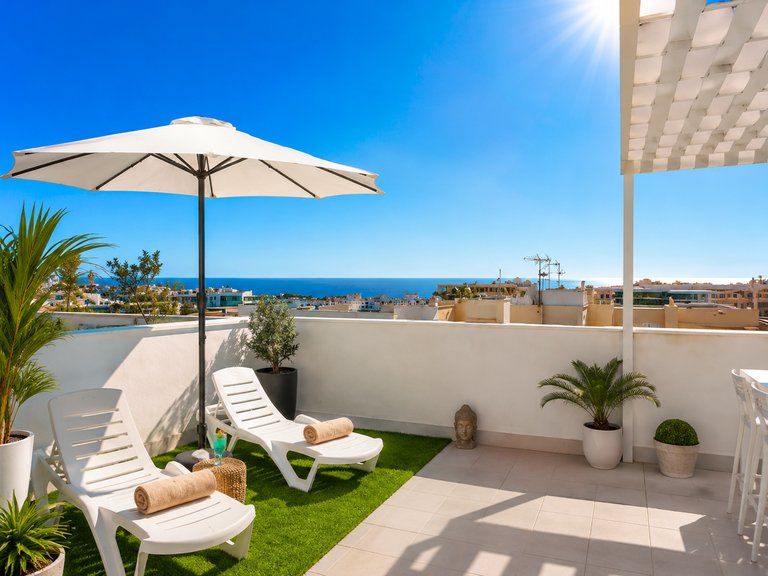 Penthouse for Sale  in Estepona, Malaga 1