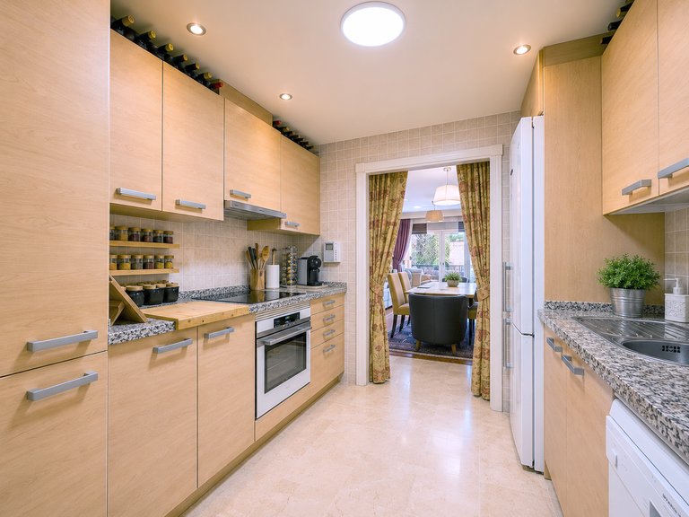 Apartment for Sale  in Estepona, Malaga 24
