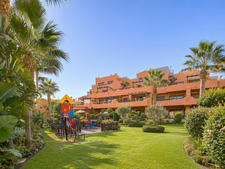 Apartment for Sale  in Estepona, Malaga 42