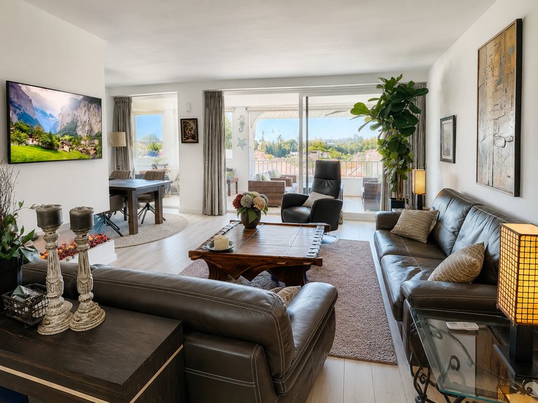 Apartment for Sale  in Benahavis, Malaga 6