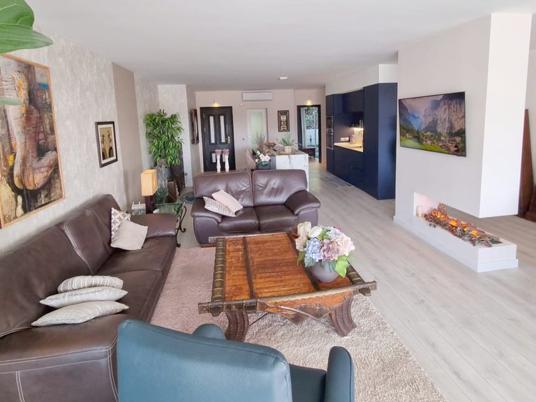 Apartment for Sale  in Benahavis, Malaga 11