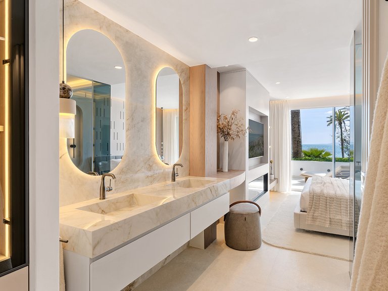 Apartment for Sale  in Estepona, Malaga 14