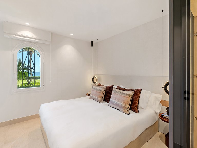 Apartment for Sale  in Estepona, Malaga 16
