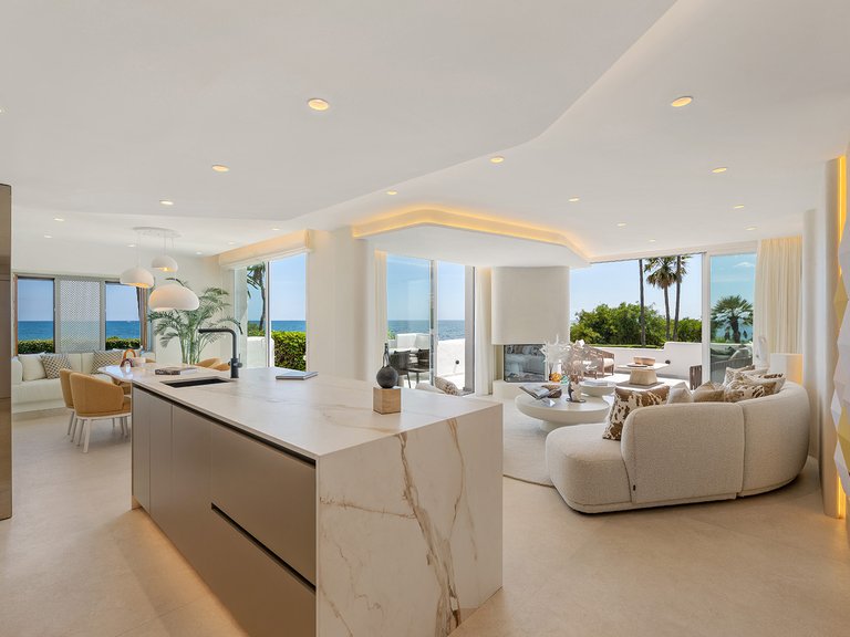Apartment for Sale  in Estepona, Malaga 7