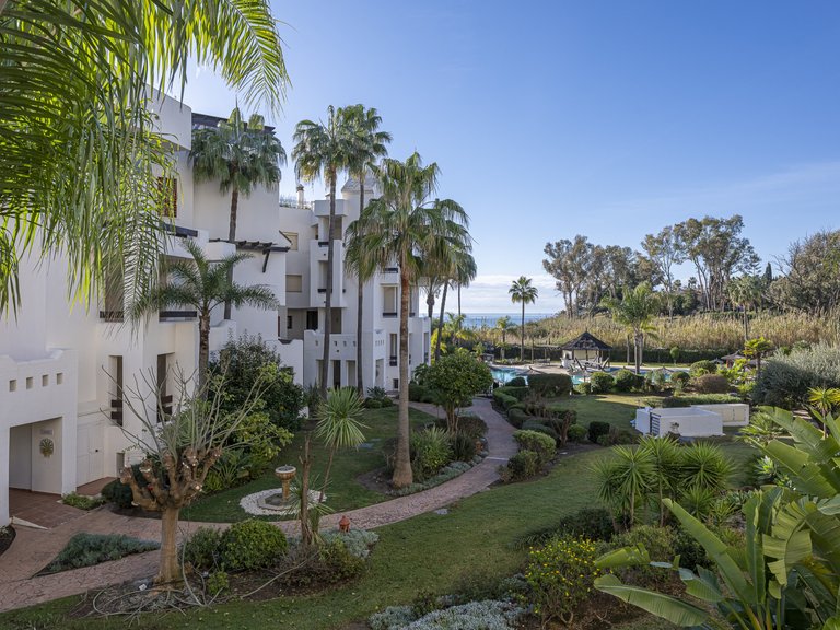 Apartment for Sale  in Estepona, Malaga 16