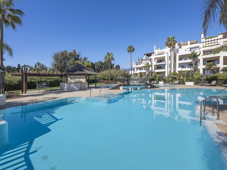 Apartment for Sale  in Estepona, Malaga 39