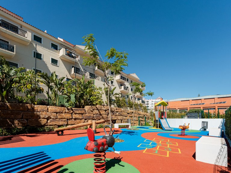 Town House for Sale  in Estepona, Malaga 46