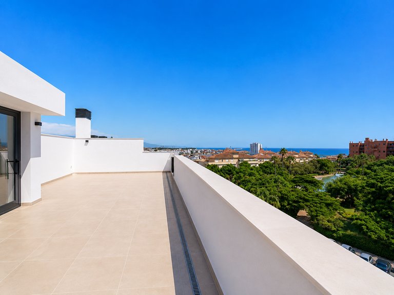 Town House for Sale  in Estepona, Malaga 38