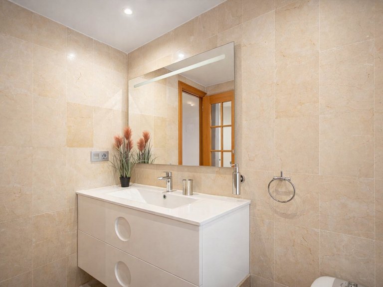 Apartment for Sale  in San Pedro De Alcantara, Malaga 14