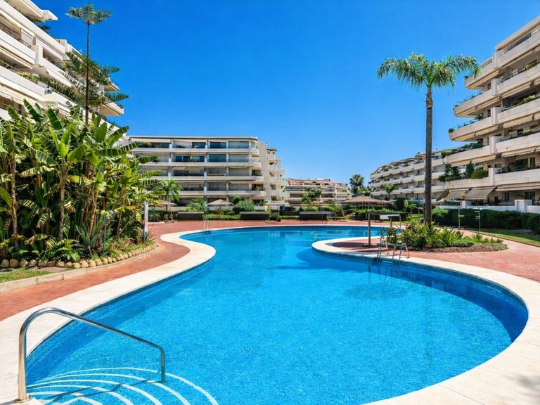 Apartment for Sale  in San Pedro De Alcantara, Malaga 21