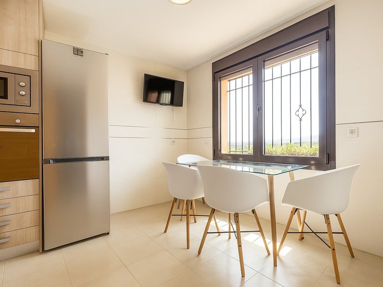 Town House for Sale  in Estepona, Malaga 10