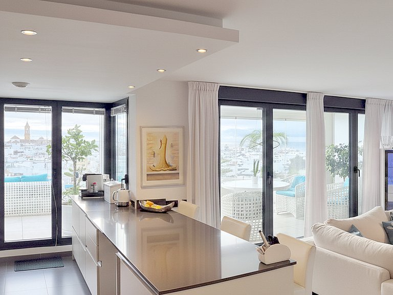 Penthouse for Sale  in Estepona, Malaga 9