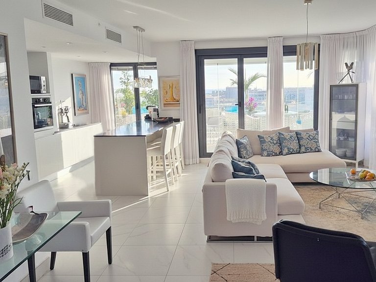 Penthouse for Sale  in Estepona, Malaga 11