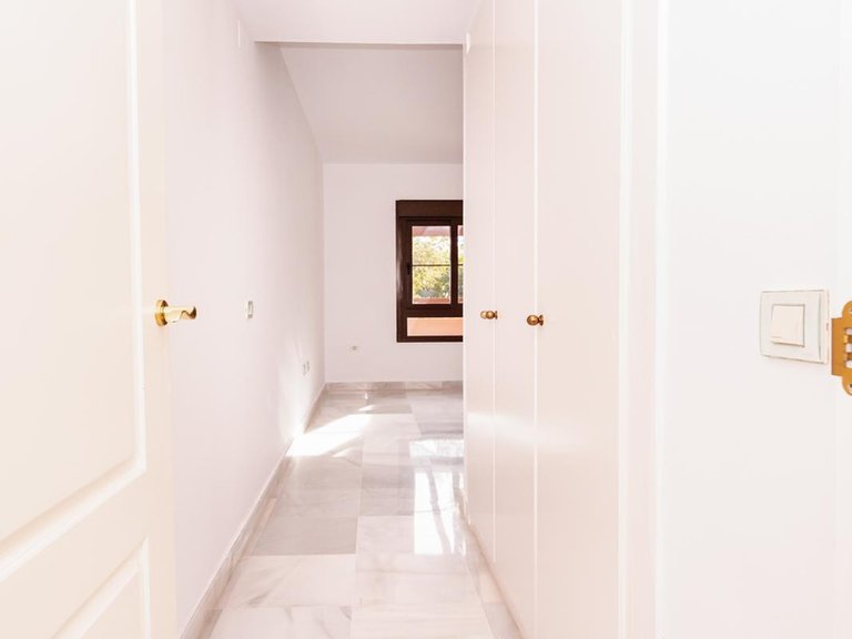 Apartment for Sale  in Estepona, Malaga 31