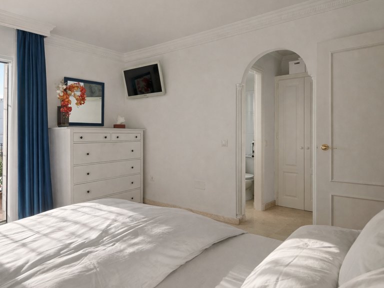 Town House for Sale  in Estepona, Malaga 27