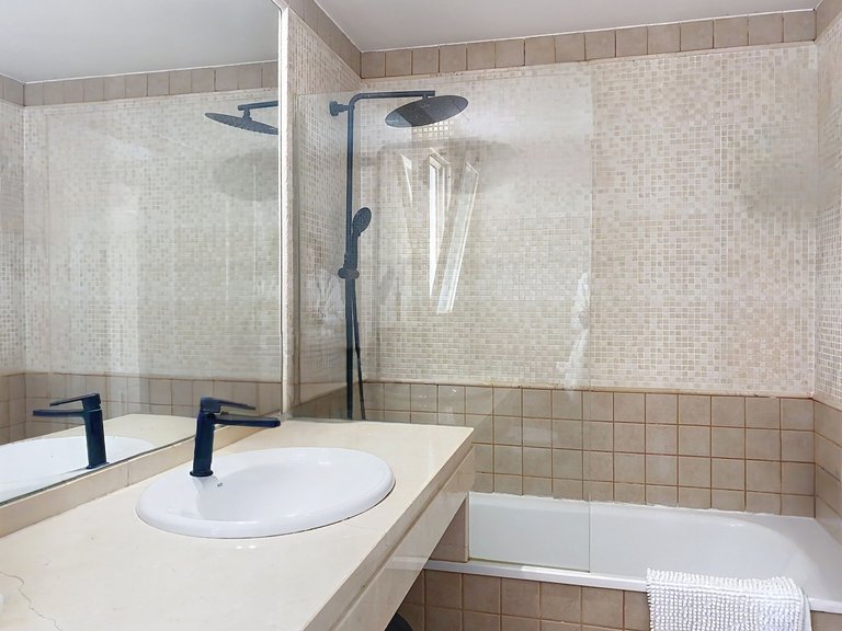 Town House for Sale  in Estepona, Malaga 36