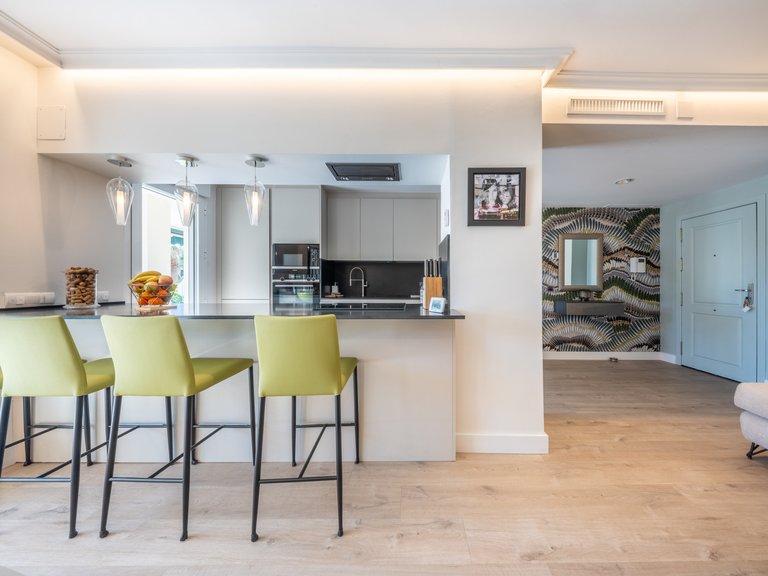Apartment for Sale  in Marbella, Malaga 6