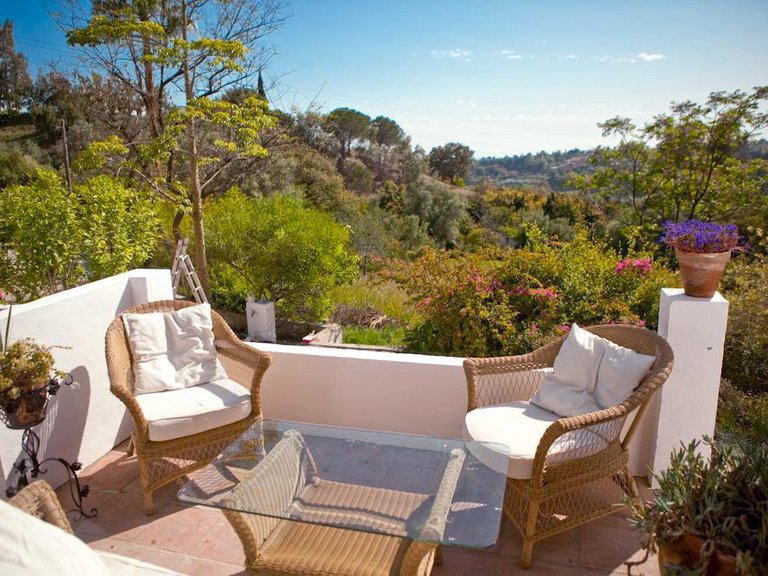 Country House for Sale  in Estepona, Malaga 2