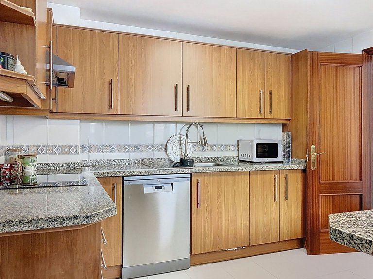 Town House for Sale  in Estepona, Malaga 20