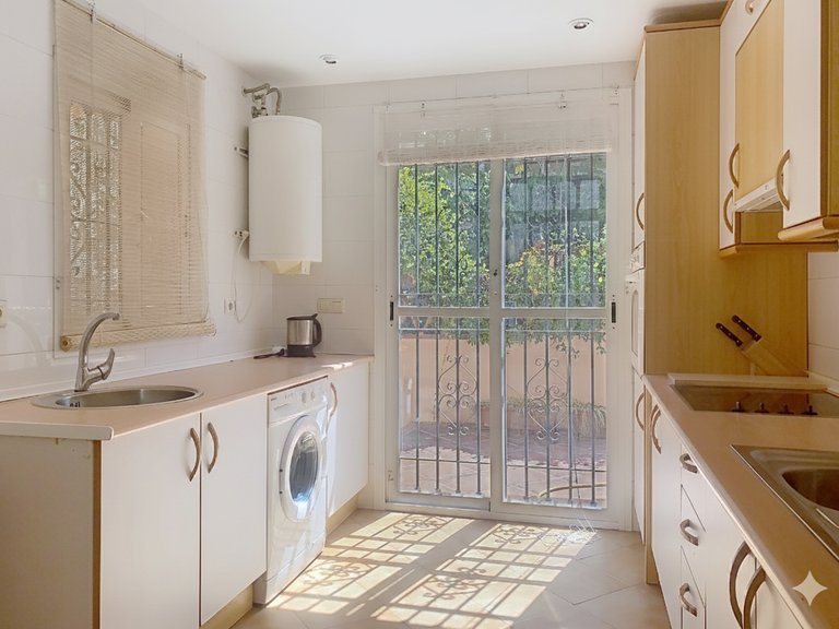 Town House for Sale  in San Pedro De Alcantara, Malaga 15