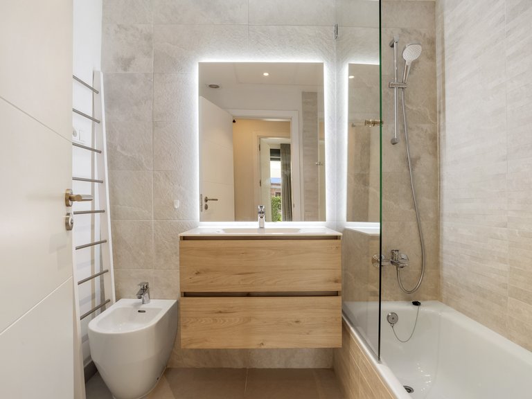 Apartment for Sale  in Estepona, Malaga 23
