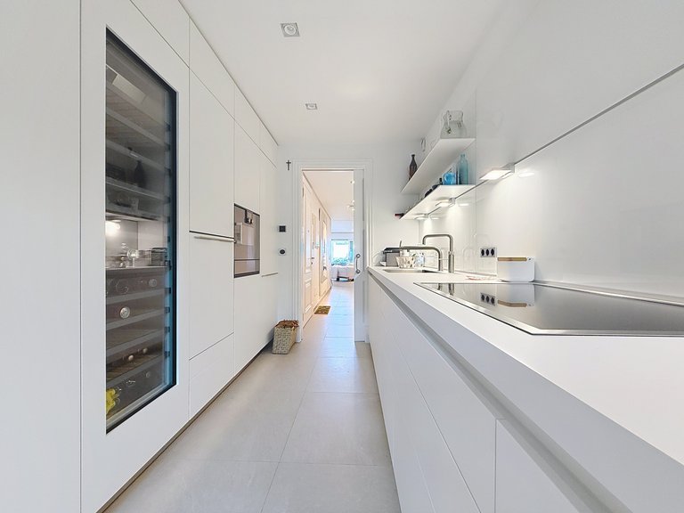 Apartment for Sale  in Estepona, Malaga 17