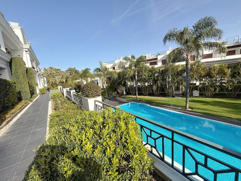 Apartment for Sale  in Estepona, Malaga 43