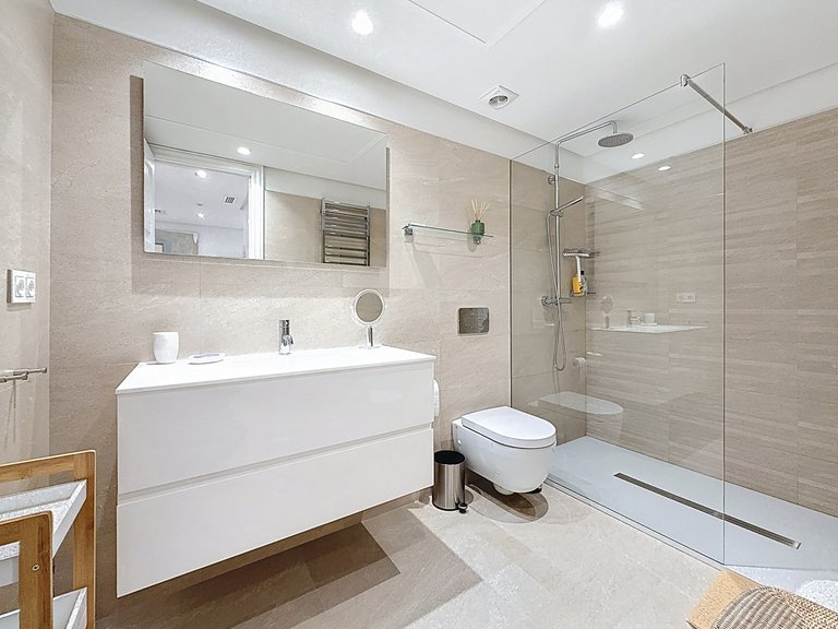 Apartment for Sale  in Estepona, Malaga 34