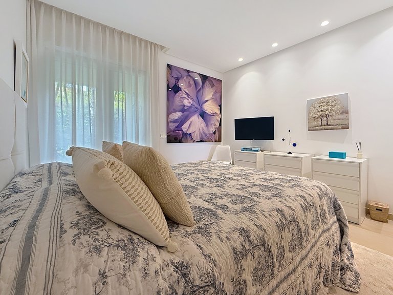 Apartment for Sale  in Estepona, Malaga 32