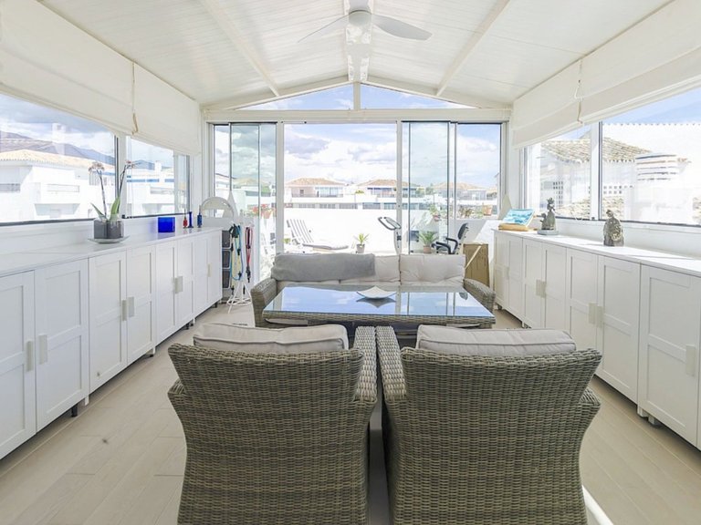 Penthouse for Sale  in Marbella, Malaga 10