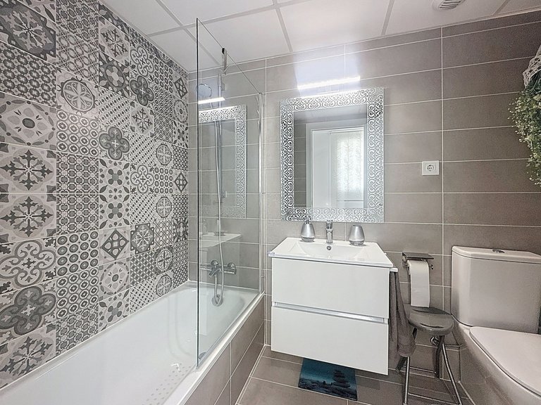 Penthouse for Sale  in Estepona, Malaga 18