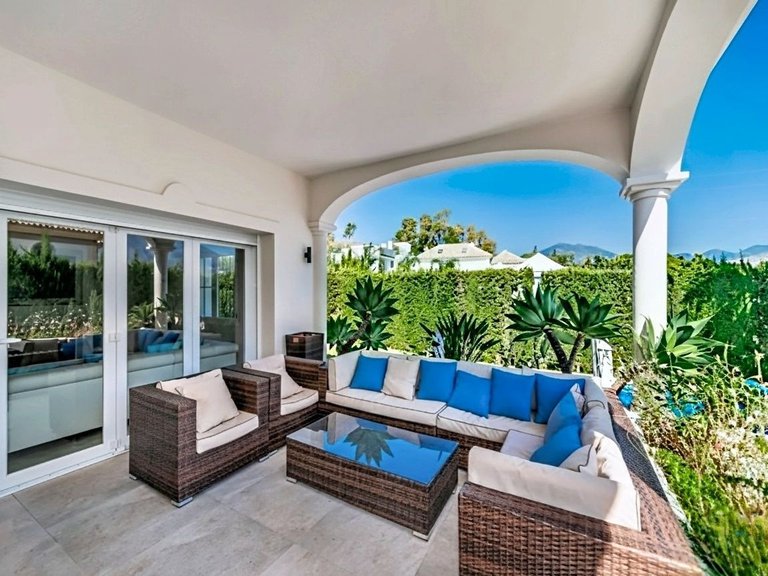 Villa for Sale  in Marbella, Malaga 10