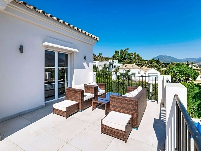 Villa for Sale  in Marbella, Malaga 22