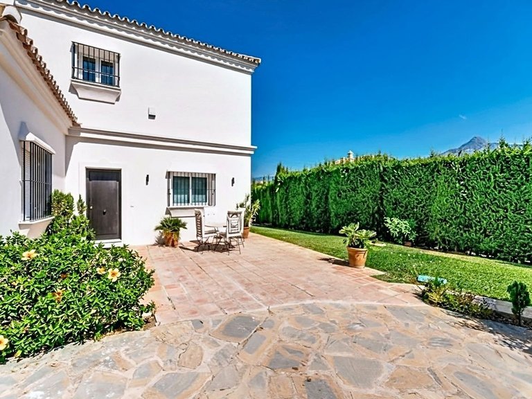 Villa for Sale  in Marbella, Malaga 27