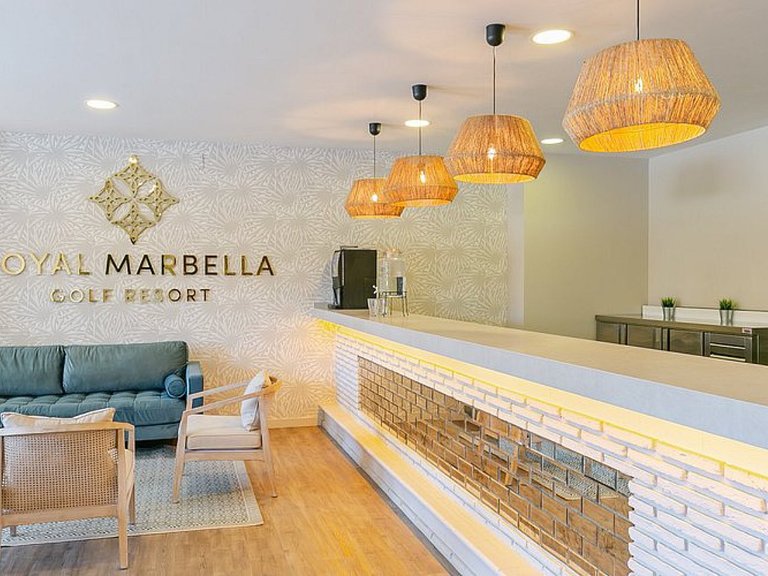 Apartment for Sale  in Benahavis, Malaga 35