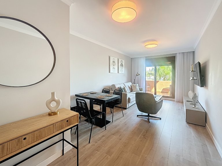 Apartment for Sale  in Benahavis, Malaga 1