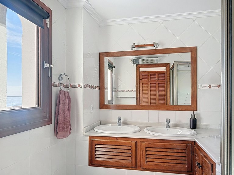 Town House for Sale  in Casares, Malaga 26