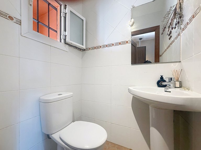 Town House for Sale  in Casares, Malaga 17