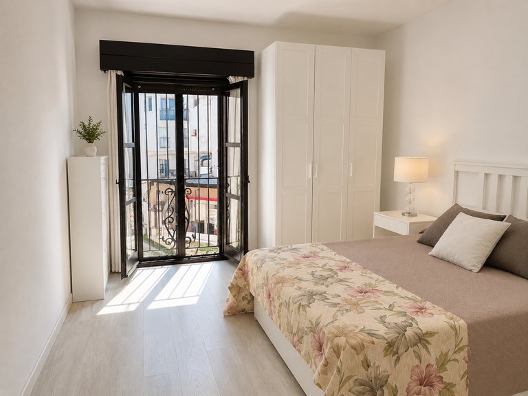 Apartment for Sale  in Marbella, Malaga 18