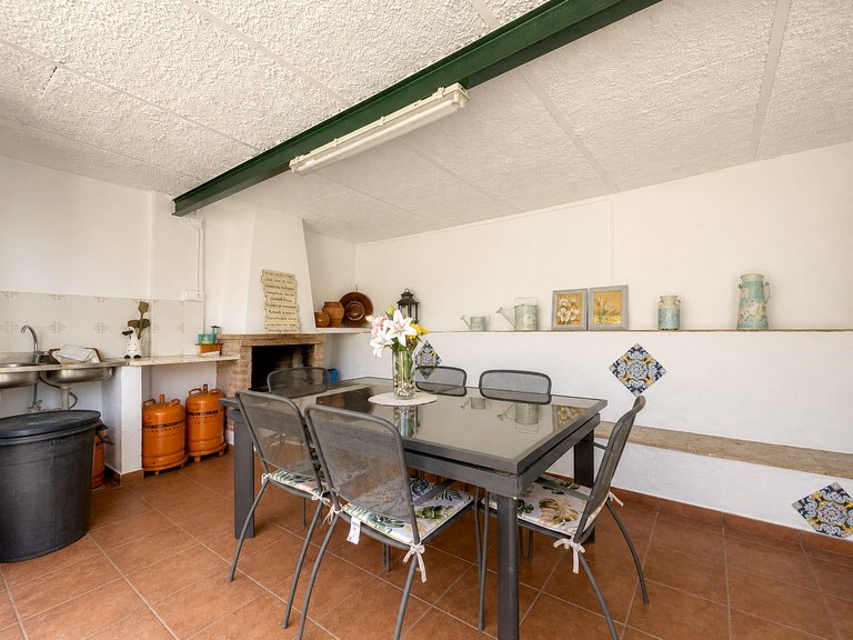 Country House for Sale  in Estepona, Malaga 32