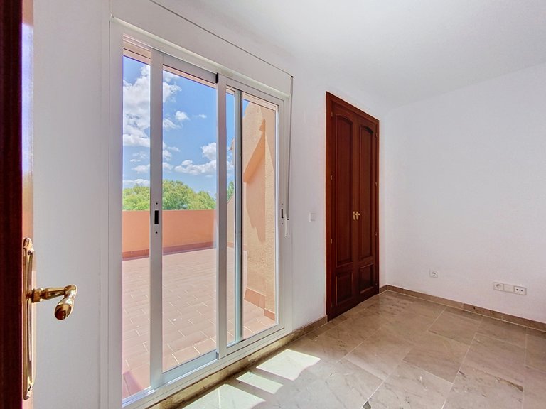 Town House for Sale  in Casares, Malaga 29